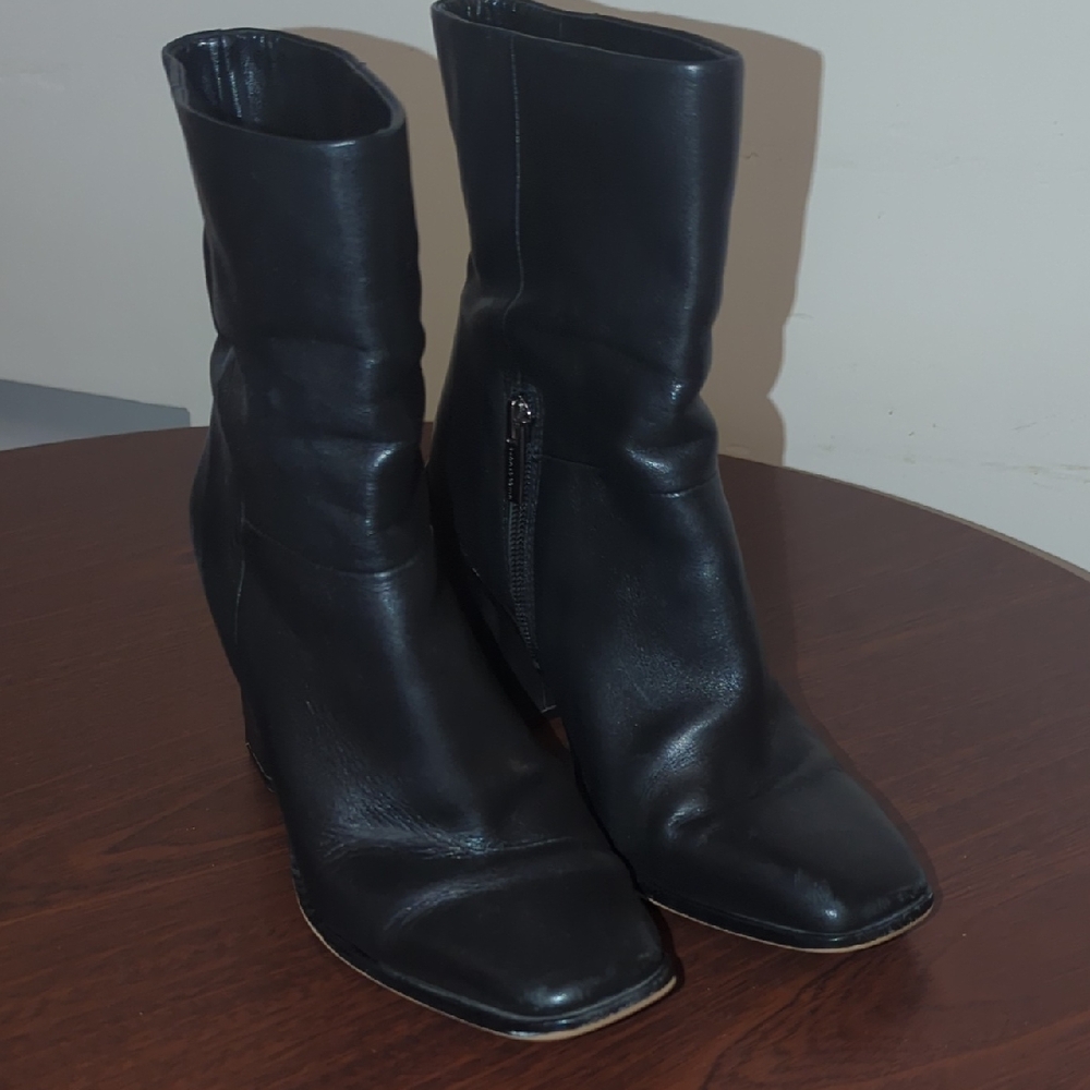 Vince Camuto Dantania Architectural Heel Boot